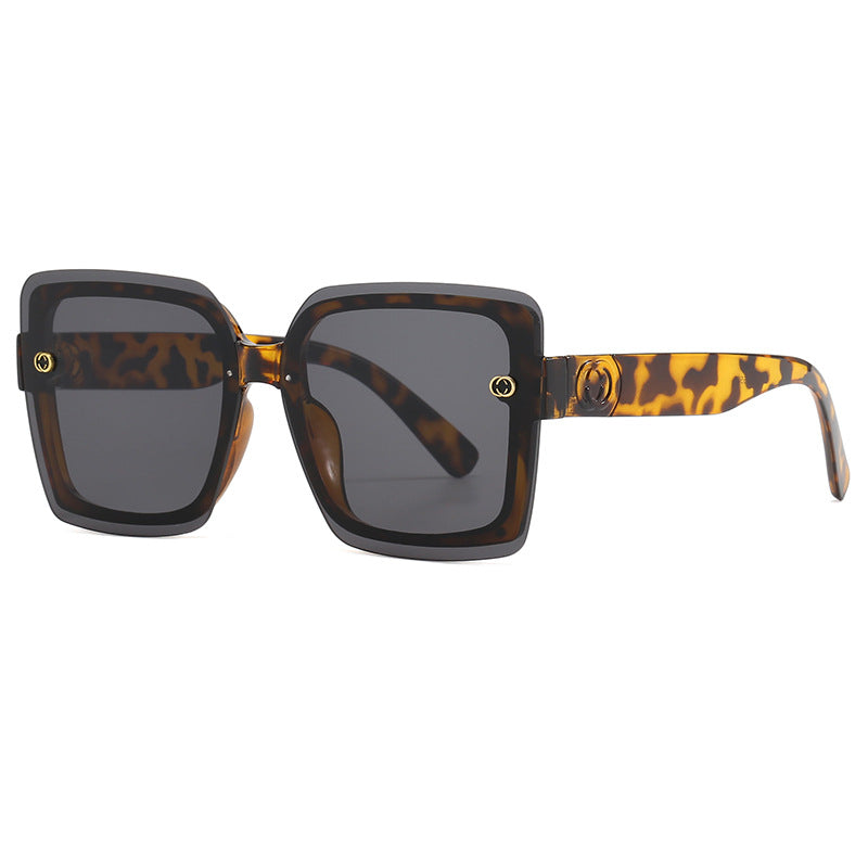 Damen oversized quadratische Sonnenbrille mit elegantem Rahmen Brehn