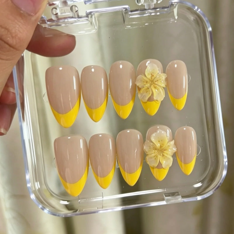 Dekoratives Artisan Press-On Nagelset Brehn