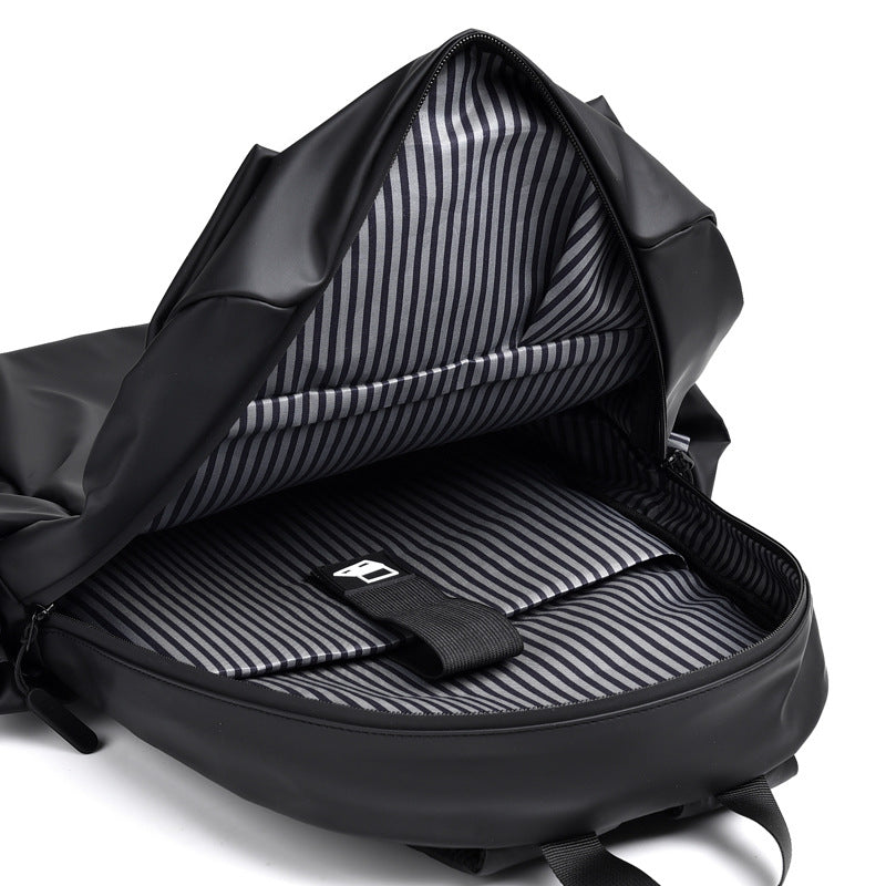 Reisfreundlicher wasserdichter Tagesrucksack Brehn