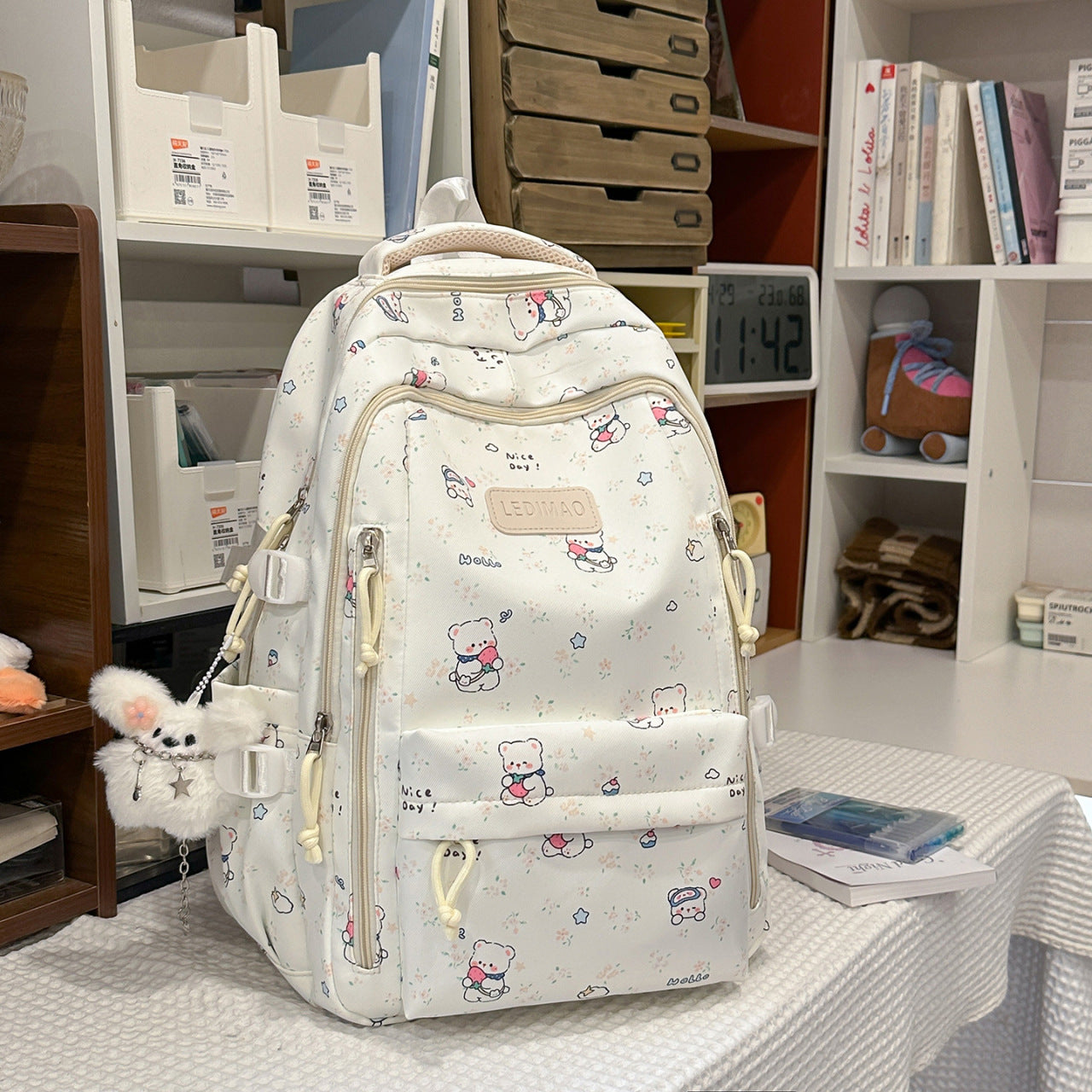 Verspielter Illustrierter Rucksack