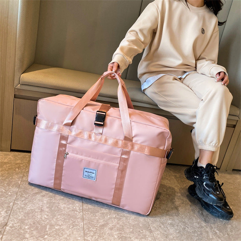 Große Sport-Duffel-Tasche Mit Strapazierfähigem Außenmaterial Und Cleverer Fächerausstattung Brehn