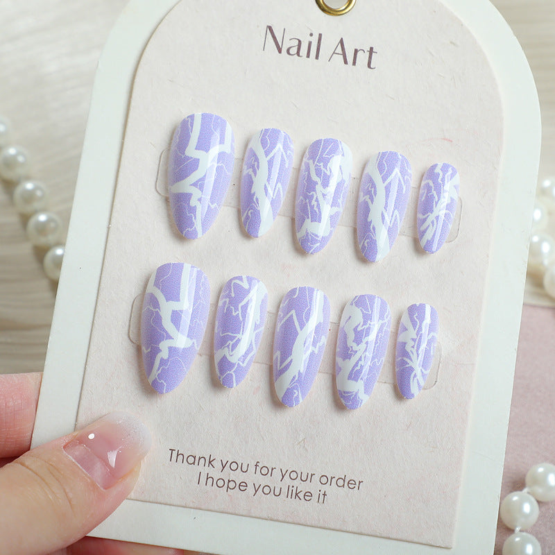 Künstlerisches Press-On Nagelkunst-Set mit Blitzdesign Brehn