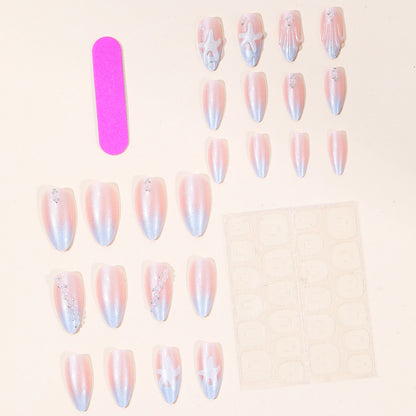 Elegante Perlen Acryl Nagelkunst Brehn