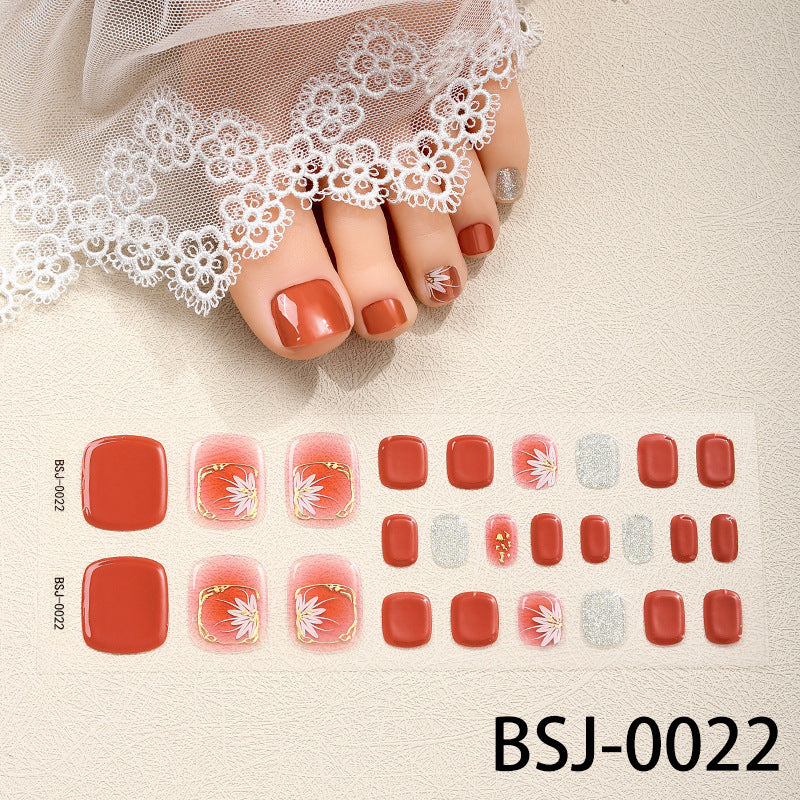 Künstlerische florale Nagelkunst-Wickel