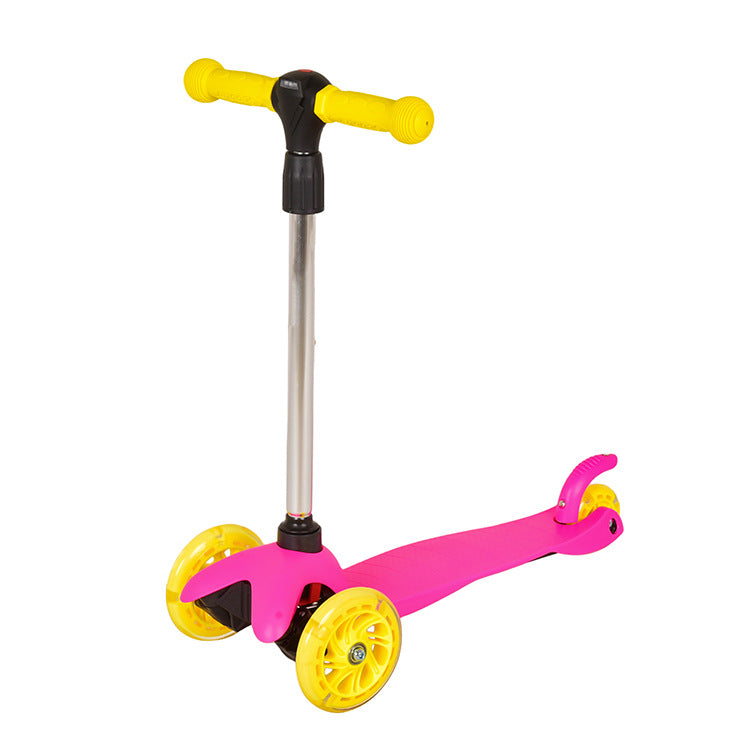 Smooth-Riding Lean-to-Steer Kickboard Scooter Brehn