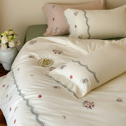 Besticktes Florales Baumwollsatin Bettwäsche Set mit Wellenstickerei und Kissenbezügen