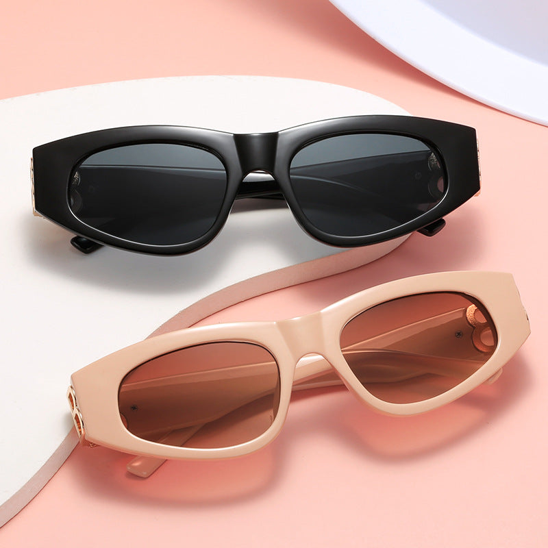 Damen Cat-Eye Sonnenbrille mit elegantem Kunststoffen und luxuriösen Metalldetails Brehn