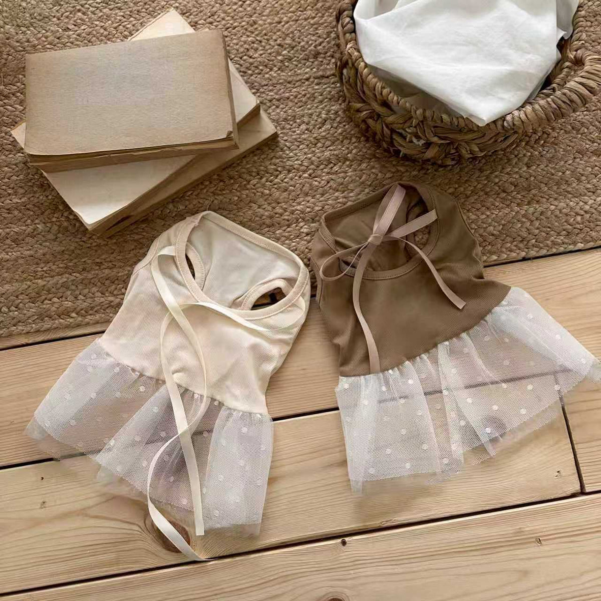 Pet Tüll Tutu Kleid Geschirr mit Rippoberteil und Schleife