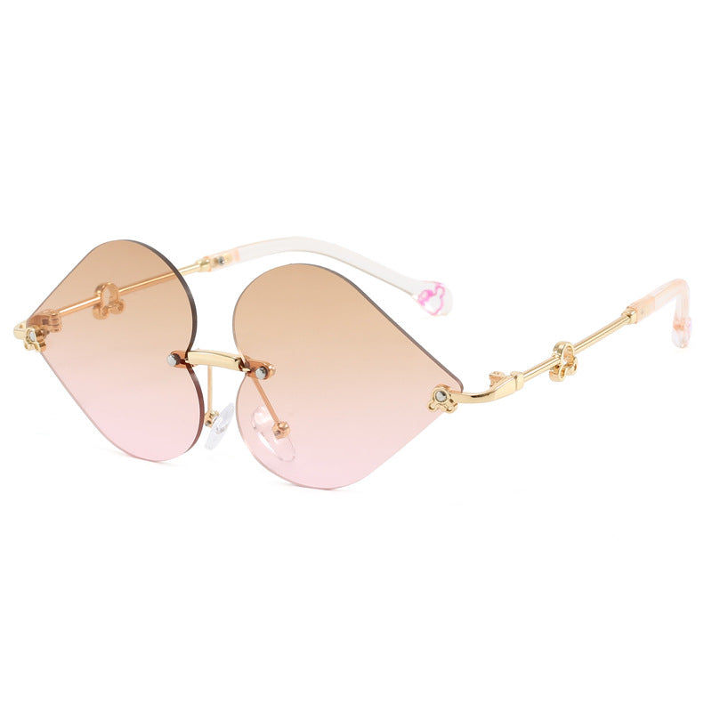 Damen Designer-Sonnenbrille mit einzigartigem Herzrahmen und gradienten Gläsern Brehn