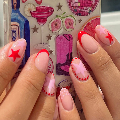 Kunstnagelset mit kreativen Sternen-Designs und glanzvollem Finish Brehn