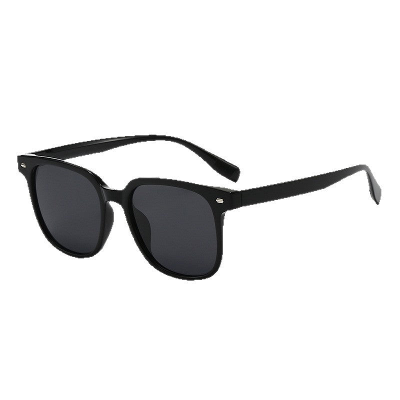 Damen moderne quadratische Sonnenbrille mit stilvollem, transparentem Rahmen Brehn