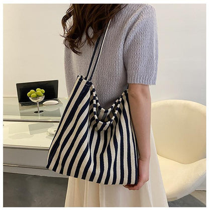 Lässige gestreifte Canvas-Shopper-Tasche