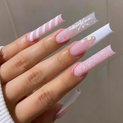 Elegante Stiletto Press-On Nagelkunst mit Strass-Akzenten Brehn