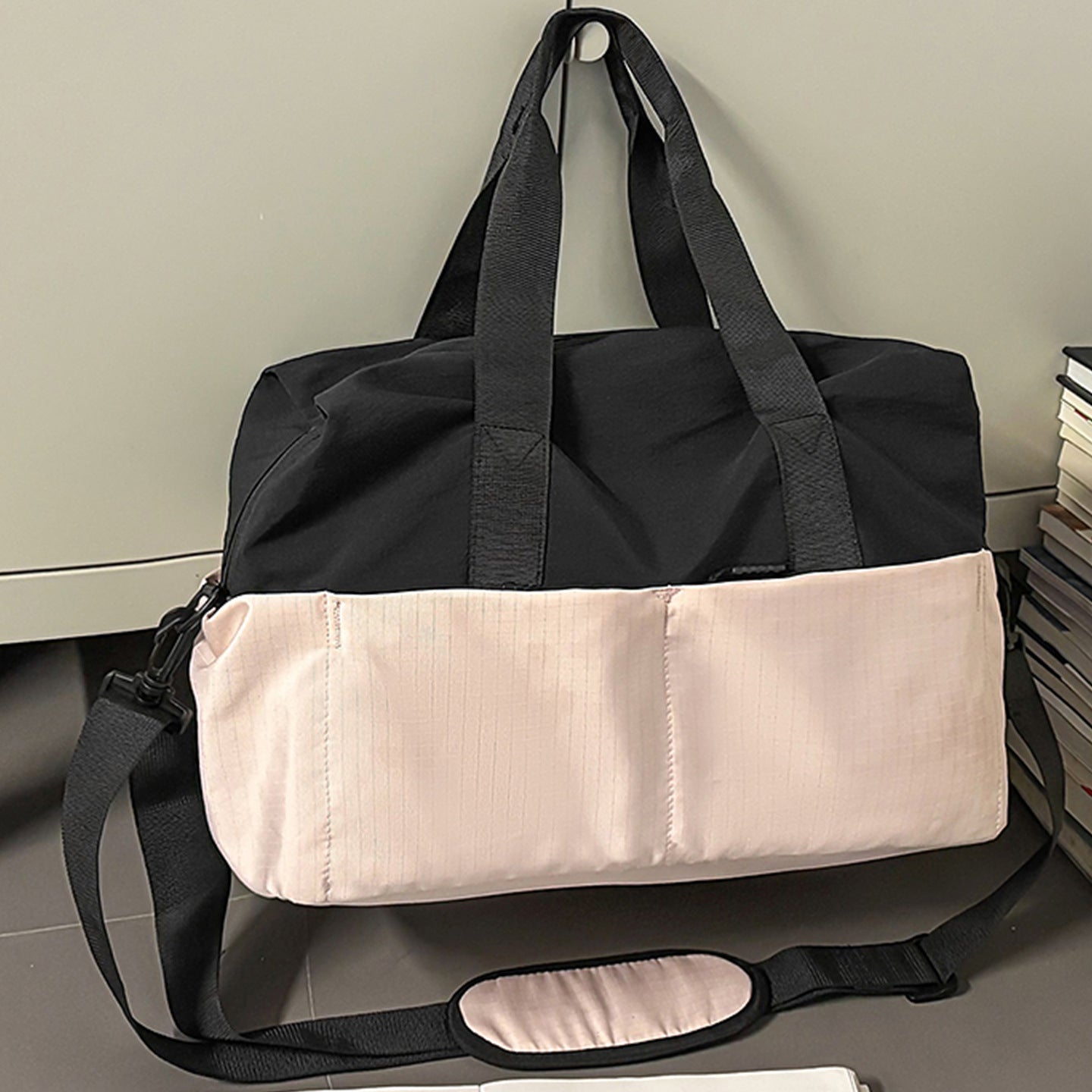 Sportliche Multifunktions-Reisetasche mit Großem Stauraum Brehn