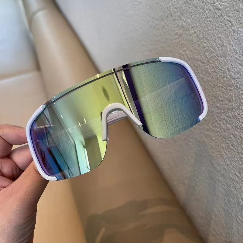 Sportliche Wickelsonnenbrille Brehn