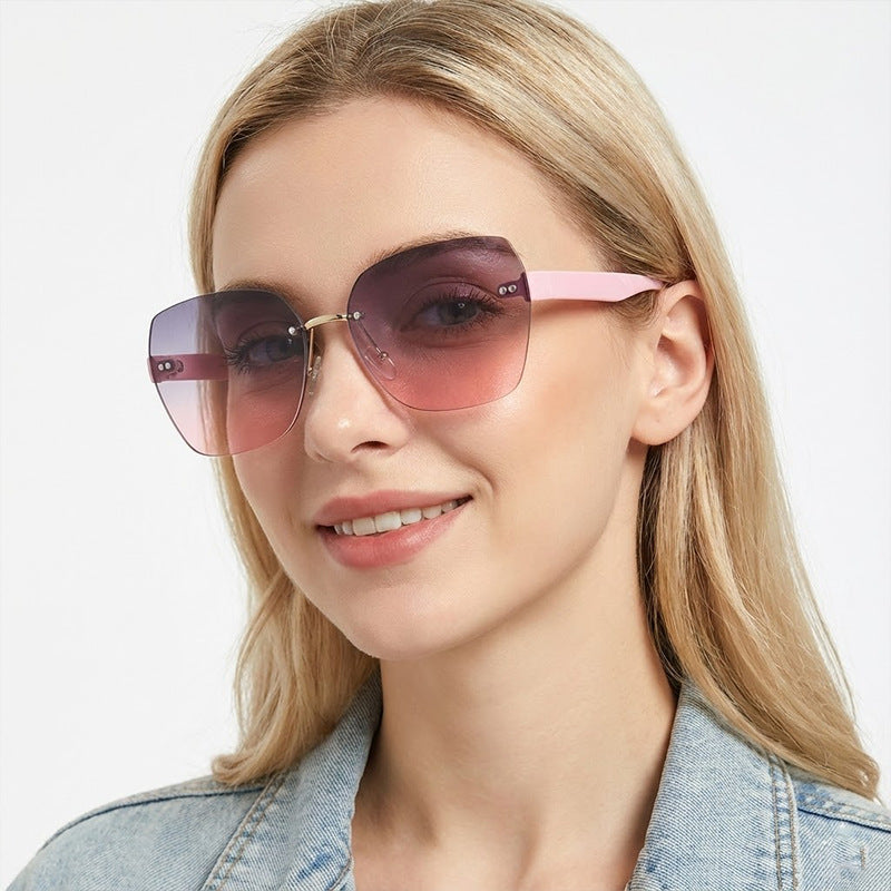 Damen Modische Schildpatt-Sonnenbrille mit goldenen Akzenten Brehn