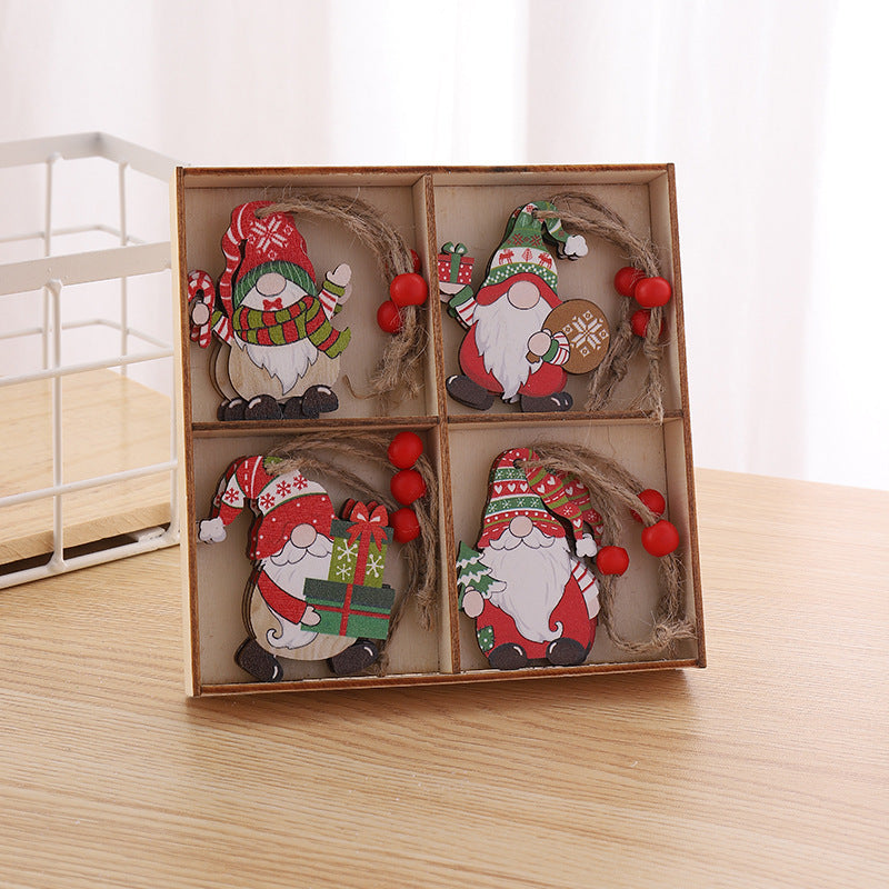 Dekorative Weihnachtsanhänger im Gnom-Design Brehn