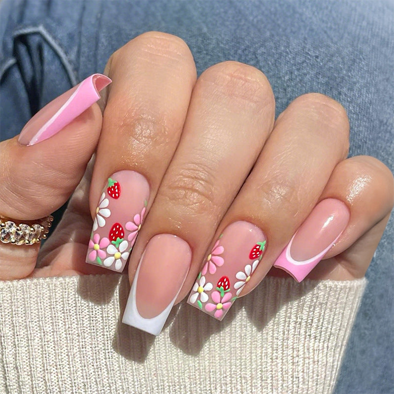Dekoratives Floral Press-On Nagelkunstset mit 3D-Blumenakzenten Brehn