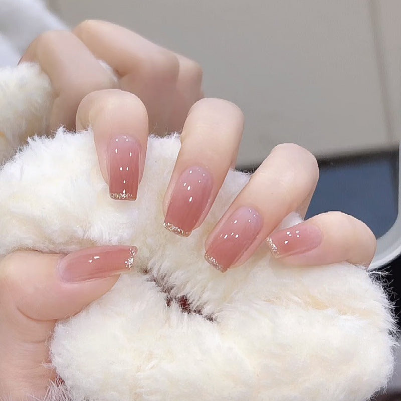 Künstliche Kunstnägel mit Herzdesign Brehn