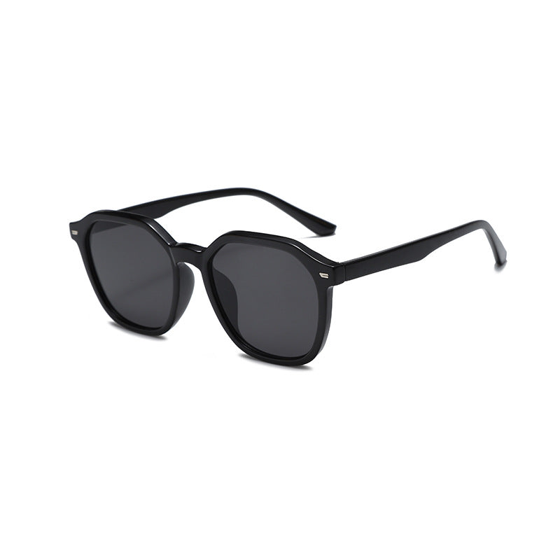 Damen stilvolle Sonnenbrille im modernen Polygonalen Design Brehn