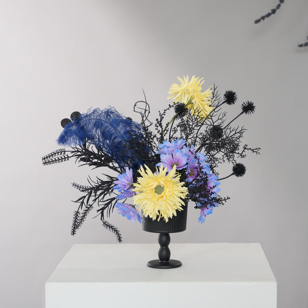 Modern Künstlerische Florale Tischmitte