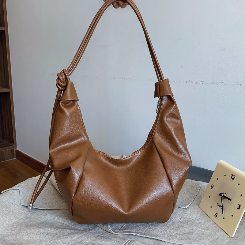 Moderne Minimalistische Sling-Handtasche Brehn