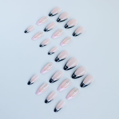 Elegantes Nagelkunstset