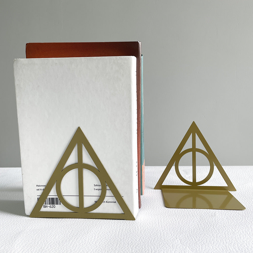 Geometrische Dekorative Buchstützen
