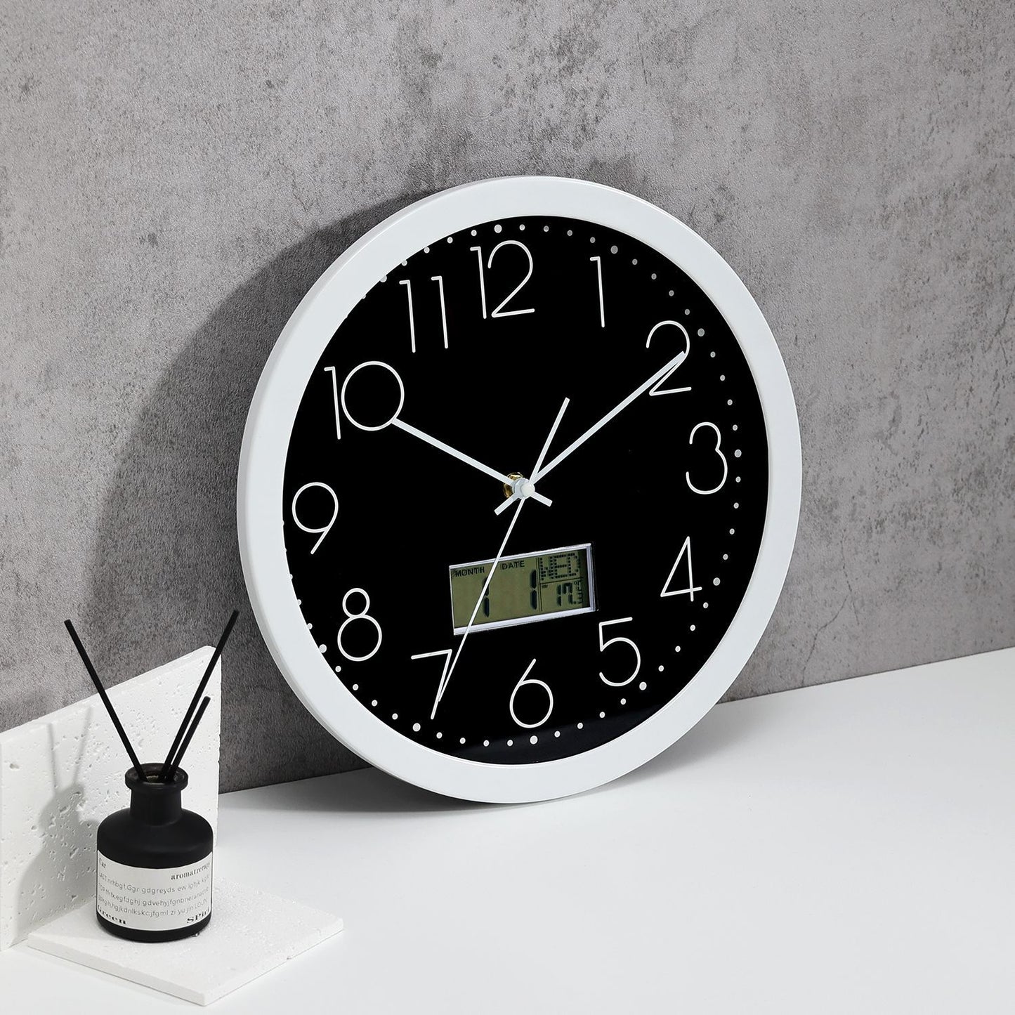 Digitaluhr mit Temperatur- und Datumsanzeige Brehn