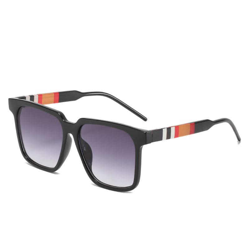 Damen stilvolle modische Sonnenbrille mit innovativem Design und trendigen Gläsern Brehn