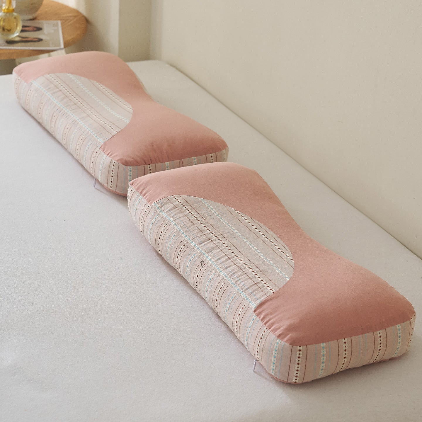 Ergonomisches Schlafkissen mit Feiner Musterstruktur Brehn