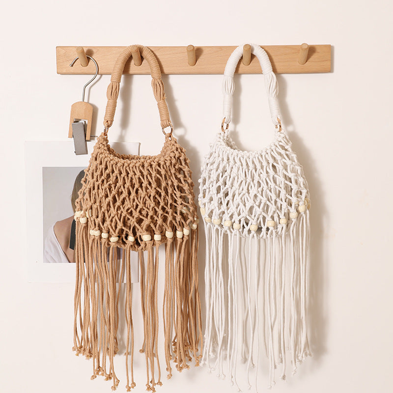 Makramee Tasche mit Dekorativen Fransen und Holzperlen Brehn
