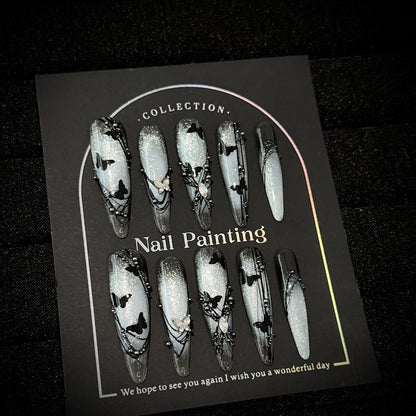 Künstlerisches Schmetterlingsverschönertes Press-On Nagelkunst-Set