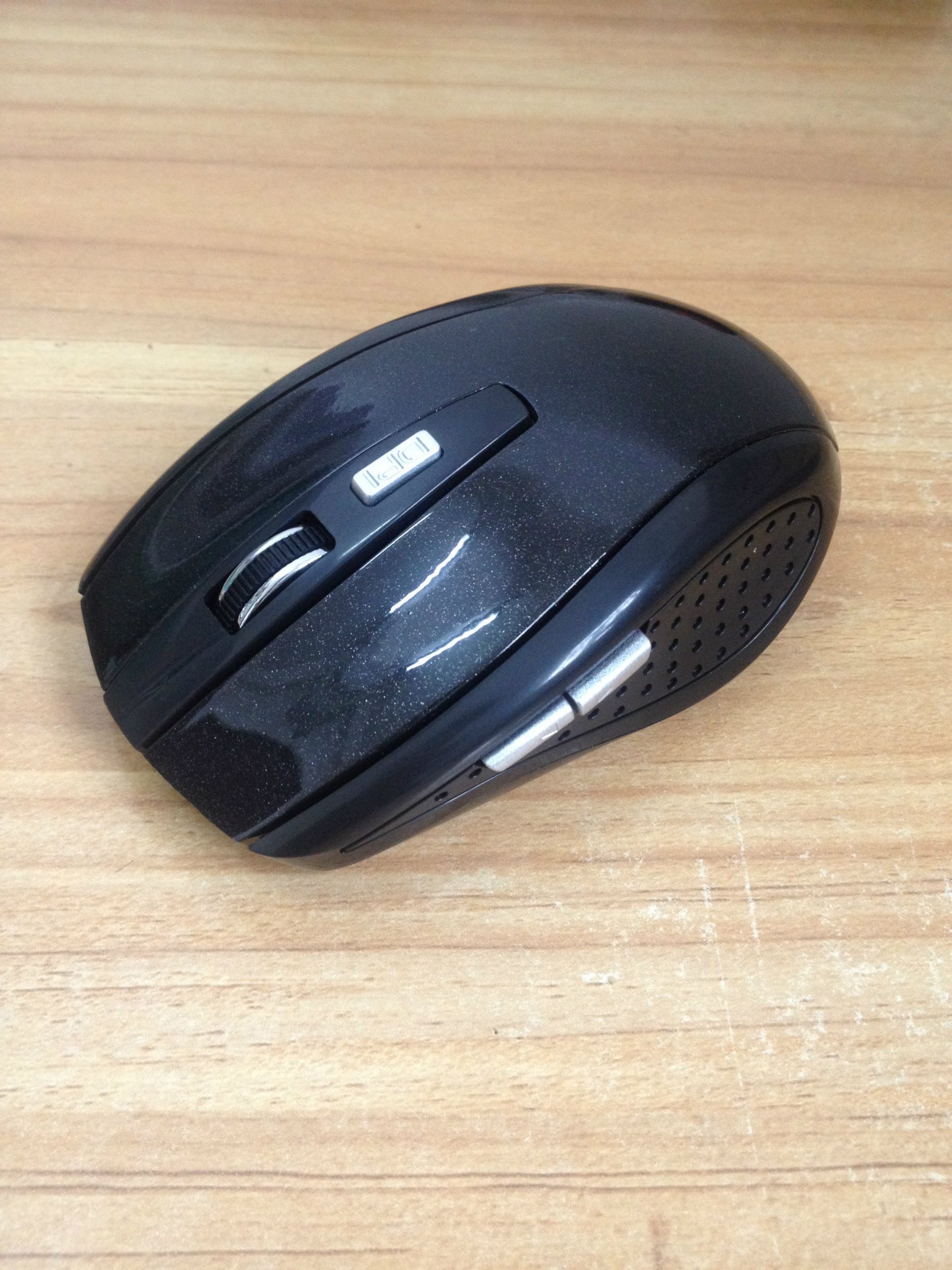 Ergonomische Kabellose Computermaus mit Anpassbarem Dpi Brehn