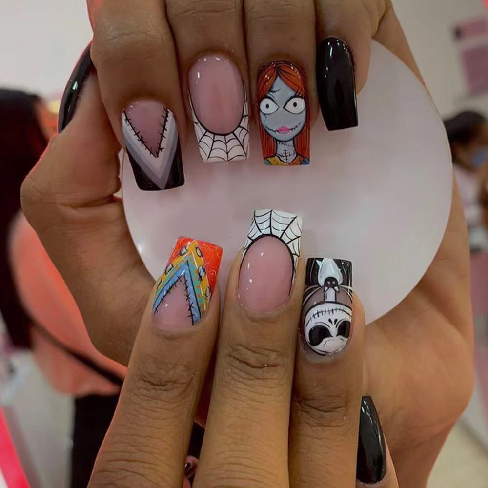 Kunstnagelset mit kreativen Halloween-Motiven und verspielten 3D-Designs Brehn