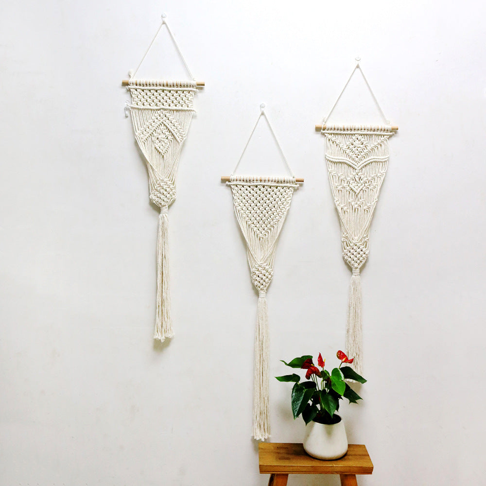 Dekorative Makramee-Wandbehang mit künstlerischem Design