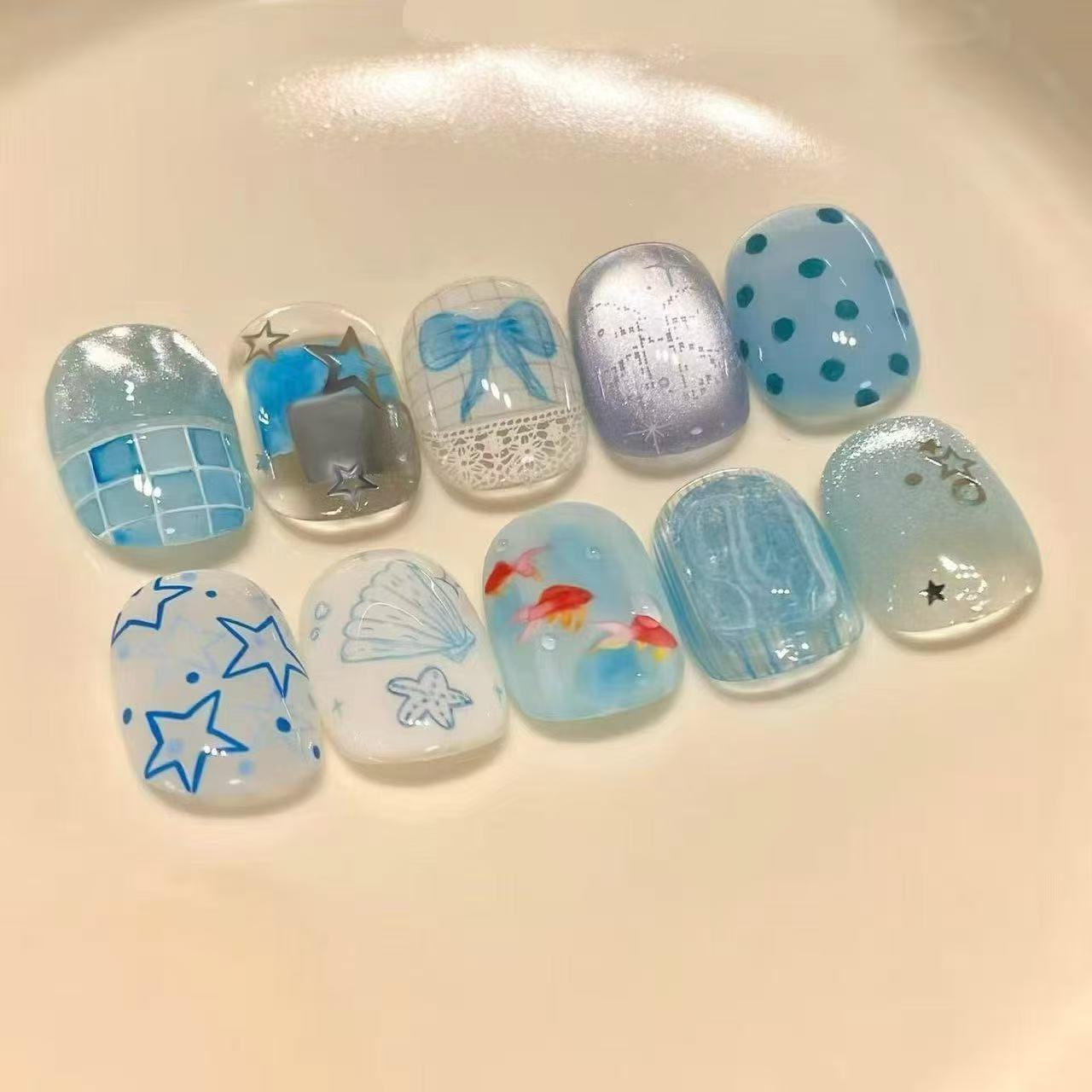 Süßes Charakter Press-On Nagelkunstset Brehn