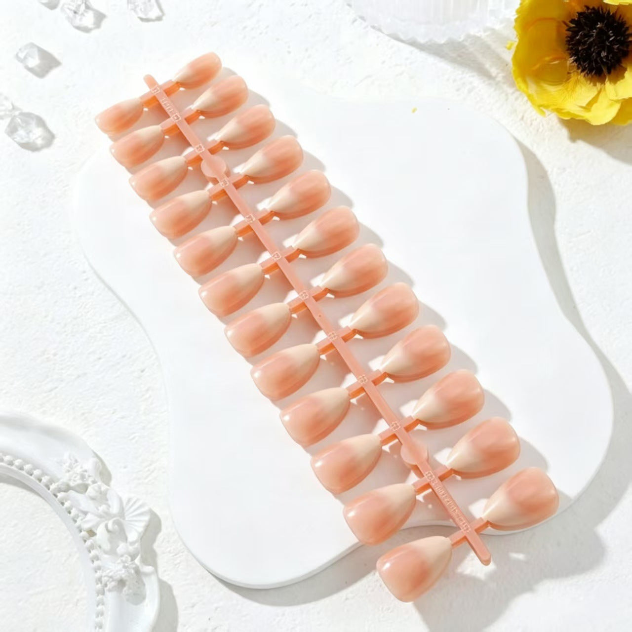 Premium-Qualität Press-On-Nagelspitzen Brehn