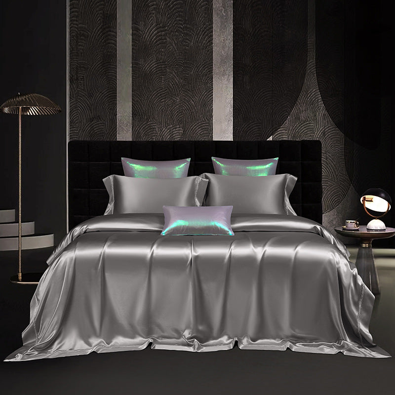 Luxuriöser seidenähnlicher Satin Bettwäsche Set mit Steppdecke und Kissenbezügen