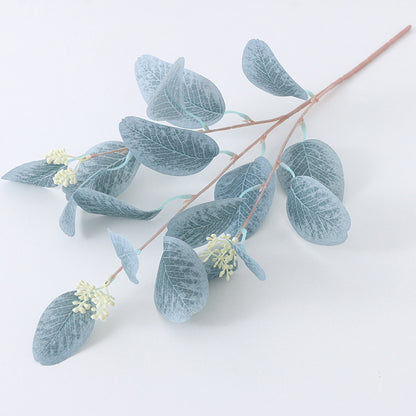 Lebensechte dekorative Eukalyptus-Stängel