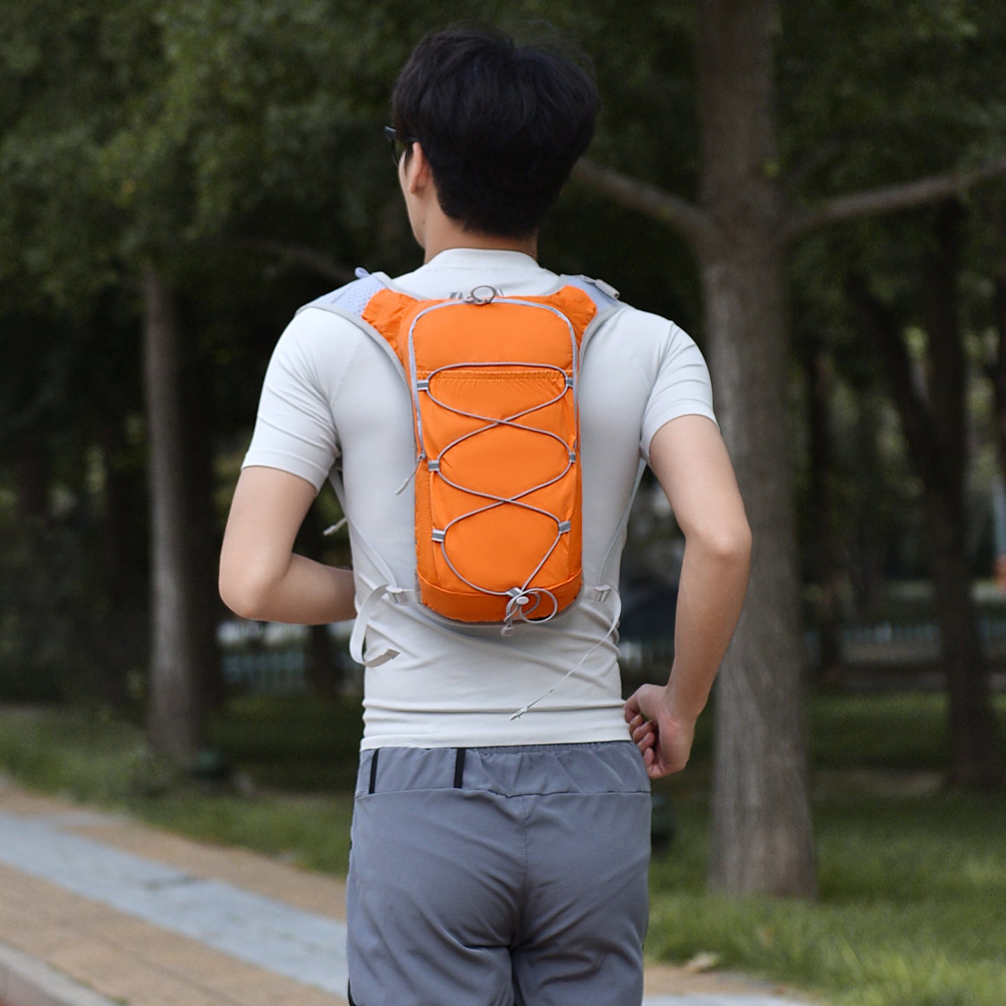 Hydration Pack mit einstellbarem Blasensystem Brehn
