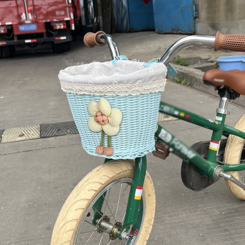 Blumenverzierte Fahrradkorb Brehn