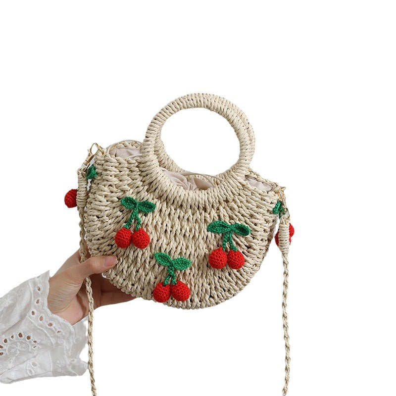 Basttasche mit Fröhlichen Erdbeermotiven Brehn