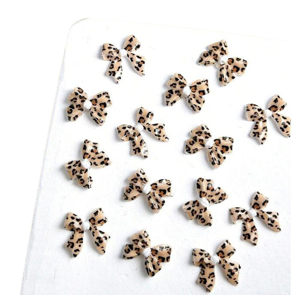 Dekorative Leopardenmuster Nagel Kunst Charms