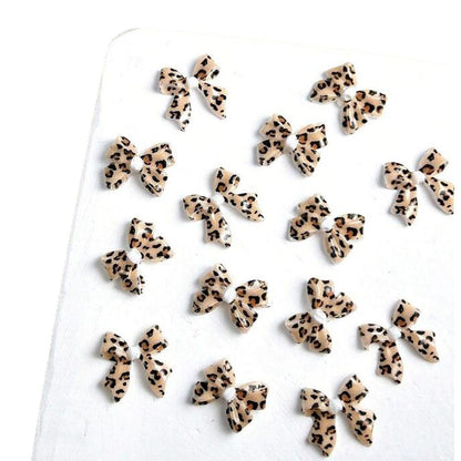 Dekorative Leopardenmuster Nagel Kunst Charms