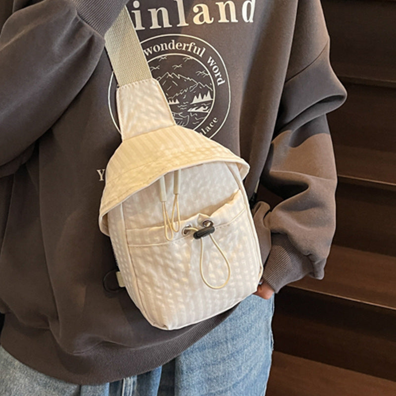 Kompakte verstellbare Crossbody-Rucksack