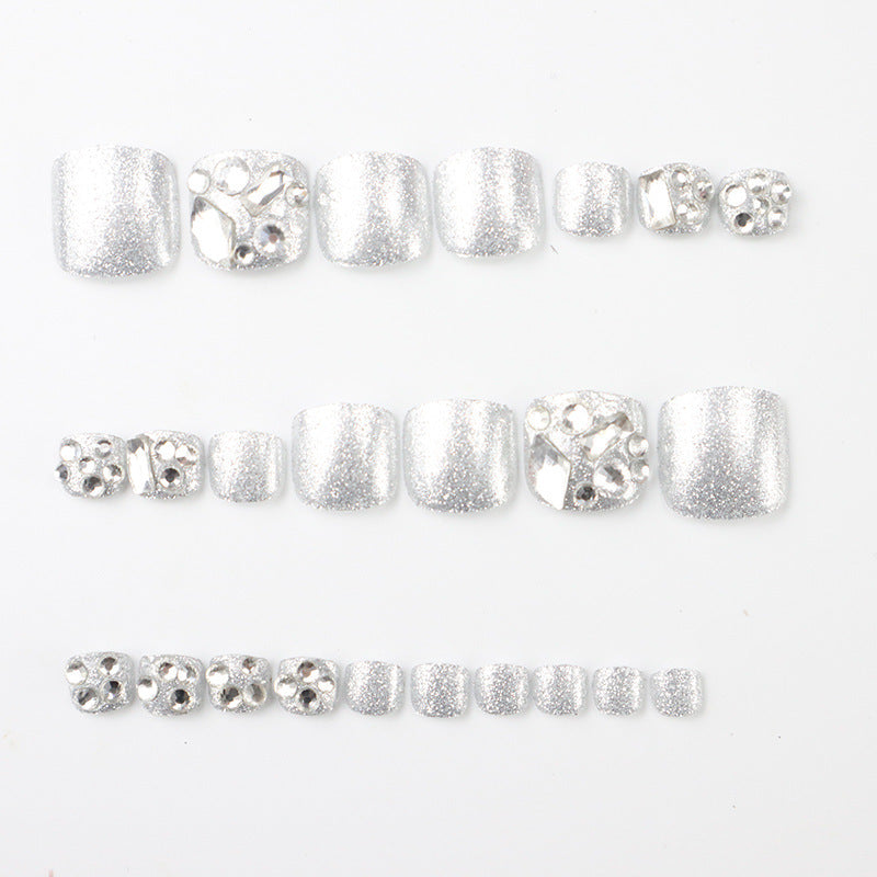 Glamouröse mit Strass besetzte Press-On Zehennagelkunst Brehn