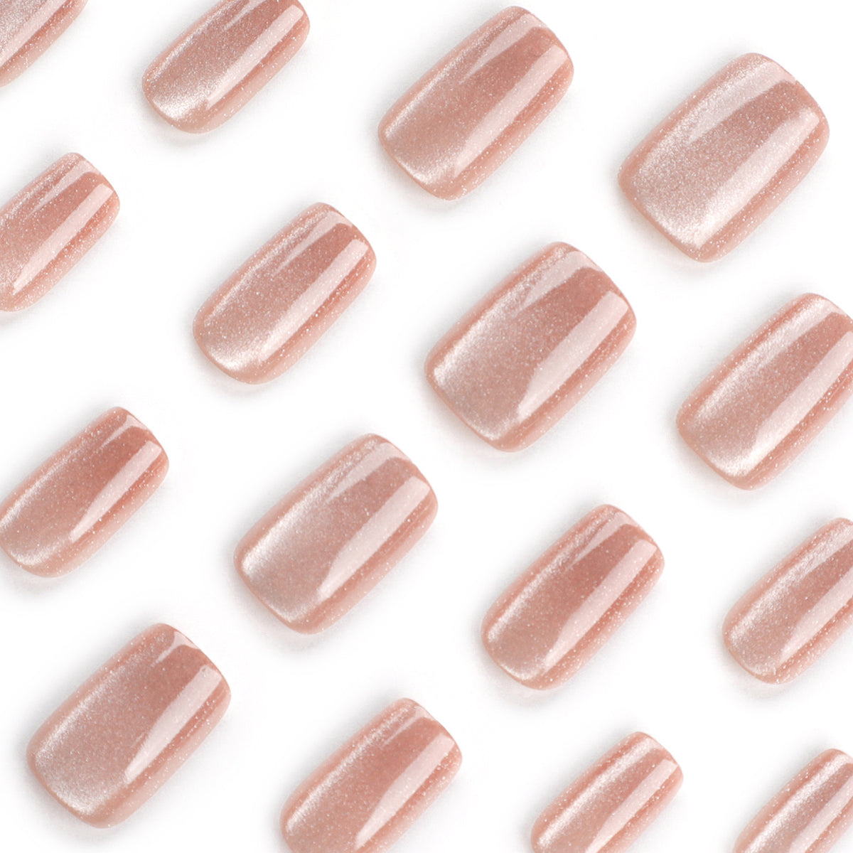 Luxuriöse Gel-Nägel mit elegantem Hochglanz-Finish Brehn