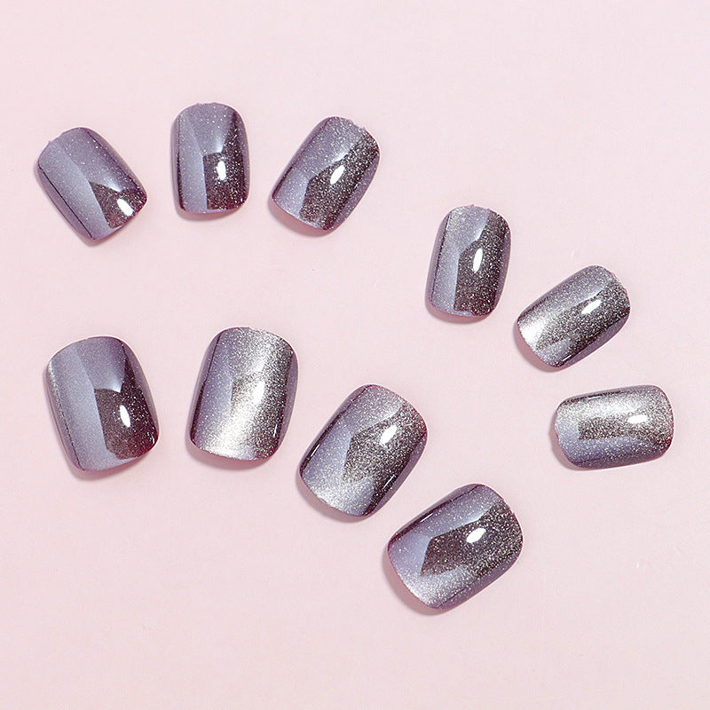 Press-on Nail Art Brehn