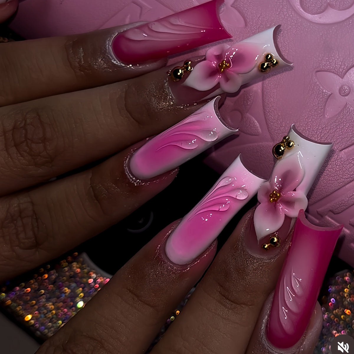 Dekorative florale Press-On Nagelerweiterungen Brehn